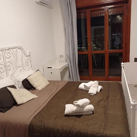 Bed and Breakfast Le Ginestre Salerno Exterior foto